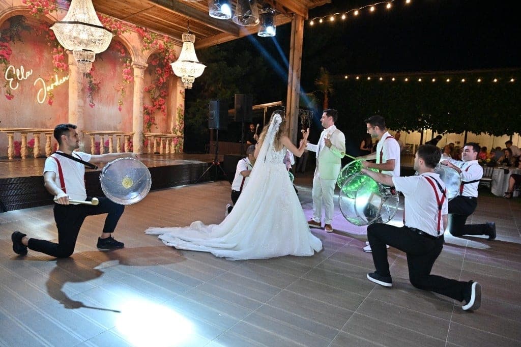 Zaffe Istanbul — düğün zaffesi, gelin damat ve LED ışıklı davul ekibi
